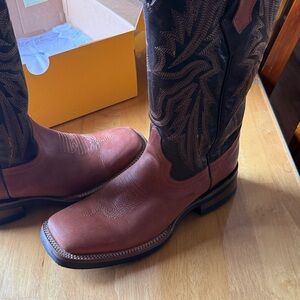 Ferrini Brown and Black Western Boots